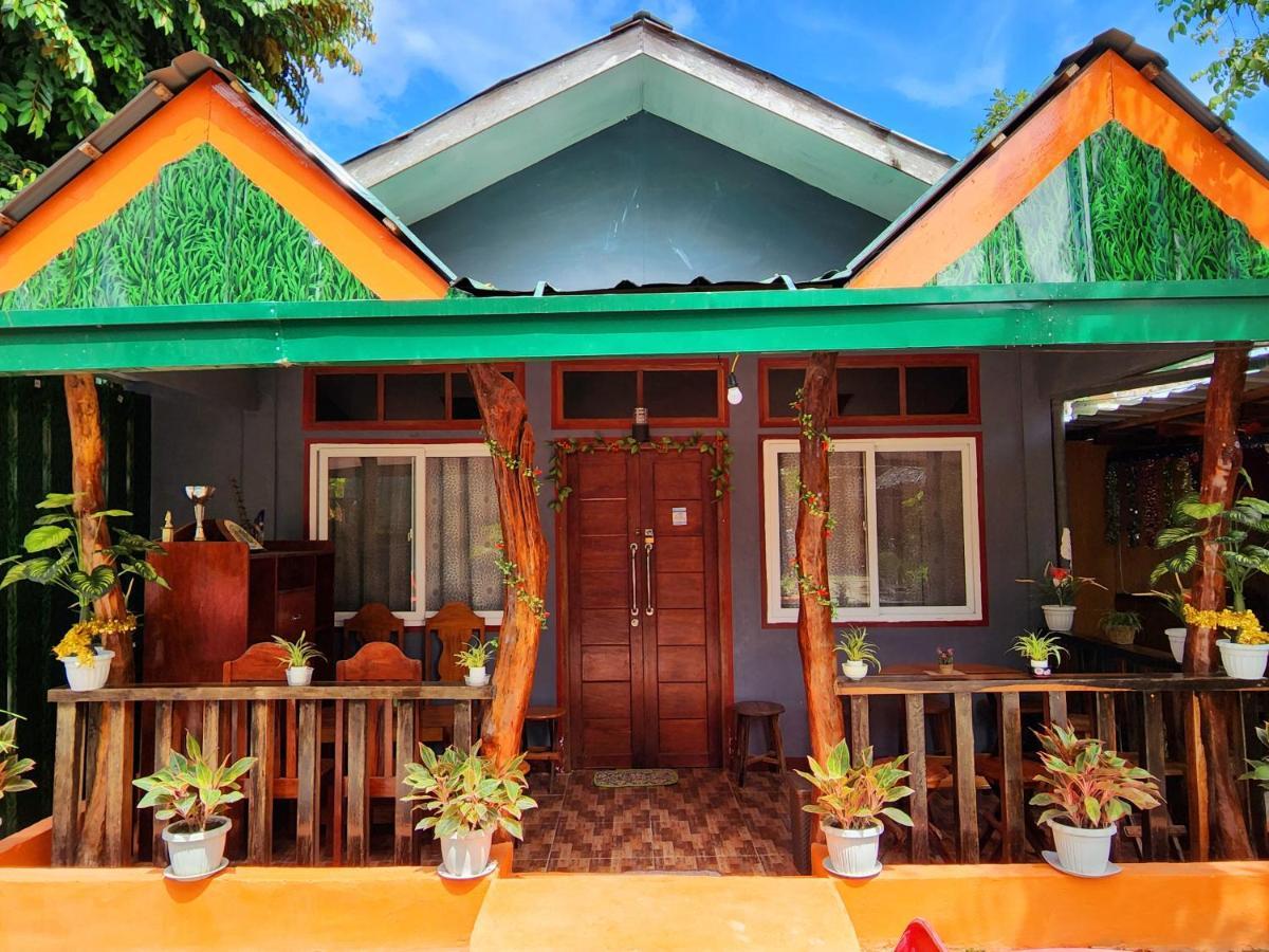 Uno Dus Tourist Inn Itaytay 外观 照片